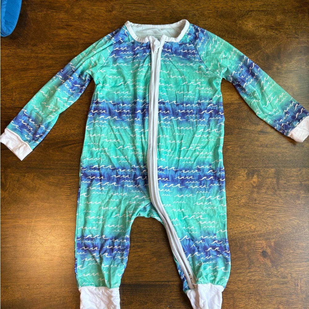 Coco moon onesie bamboo